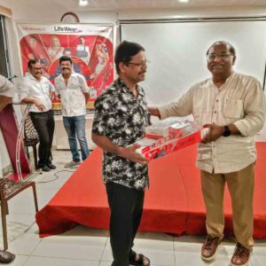 Dr Mahesh Krishnan (19)