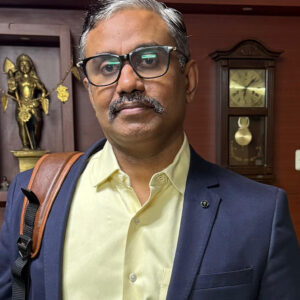 Dr-Mahesh-Krishnan-(2)